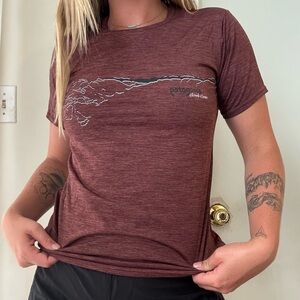 Patagonia Maroon Sun Shirt - Size xs